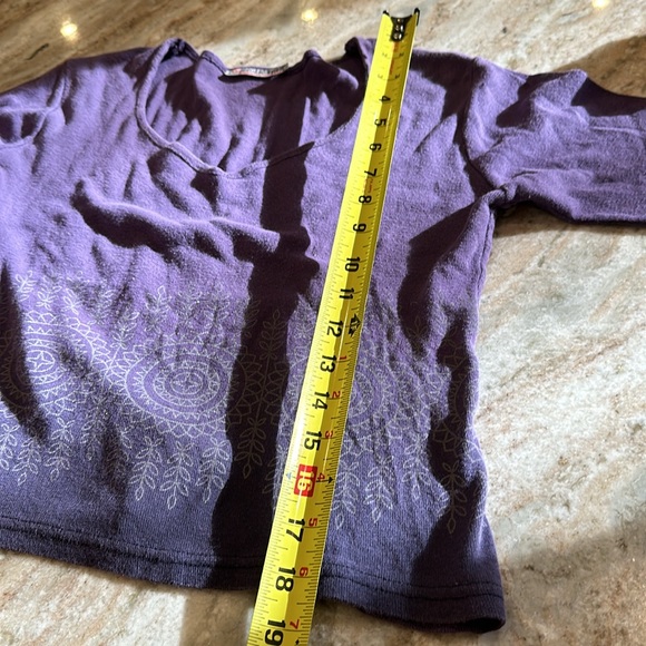 Y2K Flare Sleeve Top - Picture 6 of 8